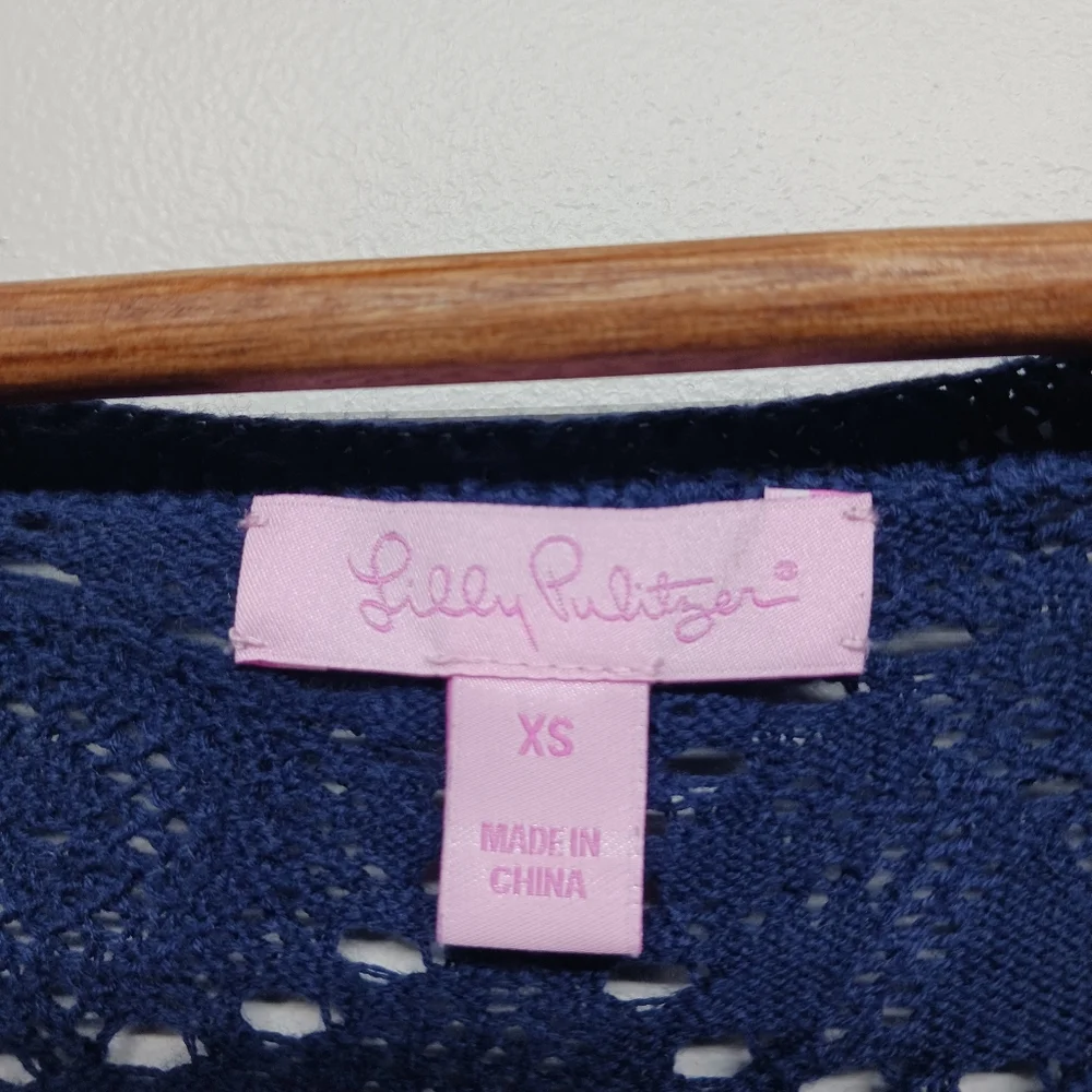 Lilly Pulitzer Crochet Top Women Size XS Navy Blue Long Sleeve 100% Cotton